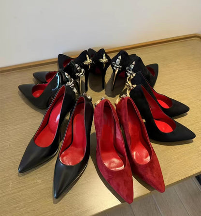 BLADE OF ELEGANCE IN GOLD — *ONLY 3 REMAIN*