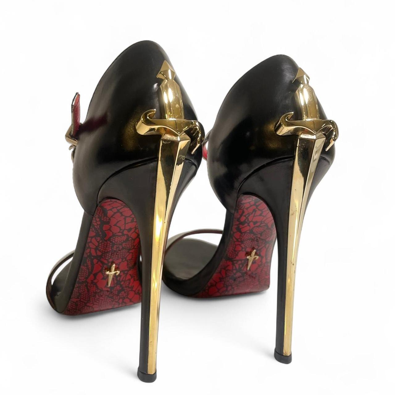 COLLECTOR’S EDITION: THE FEMME FATALE — CRAFTED IN LEATHER — *ONLY 4 REMAIN*